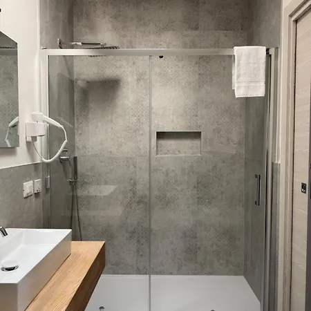 Dormi-re 2 Vendégház Reggio Emilia